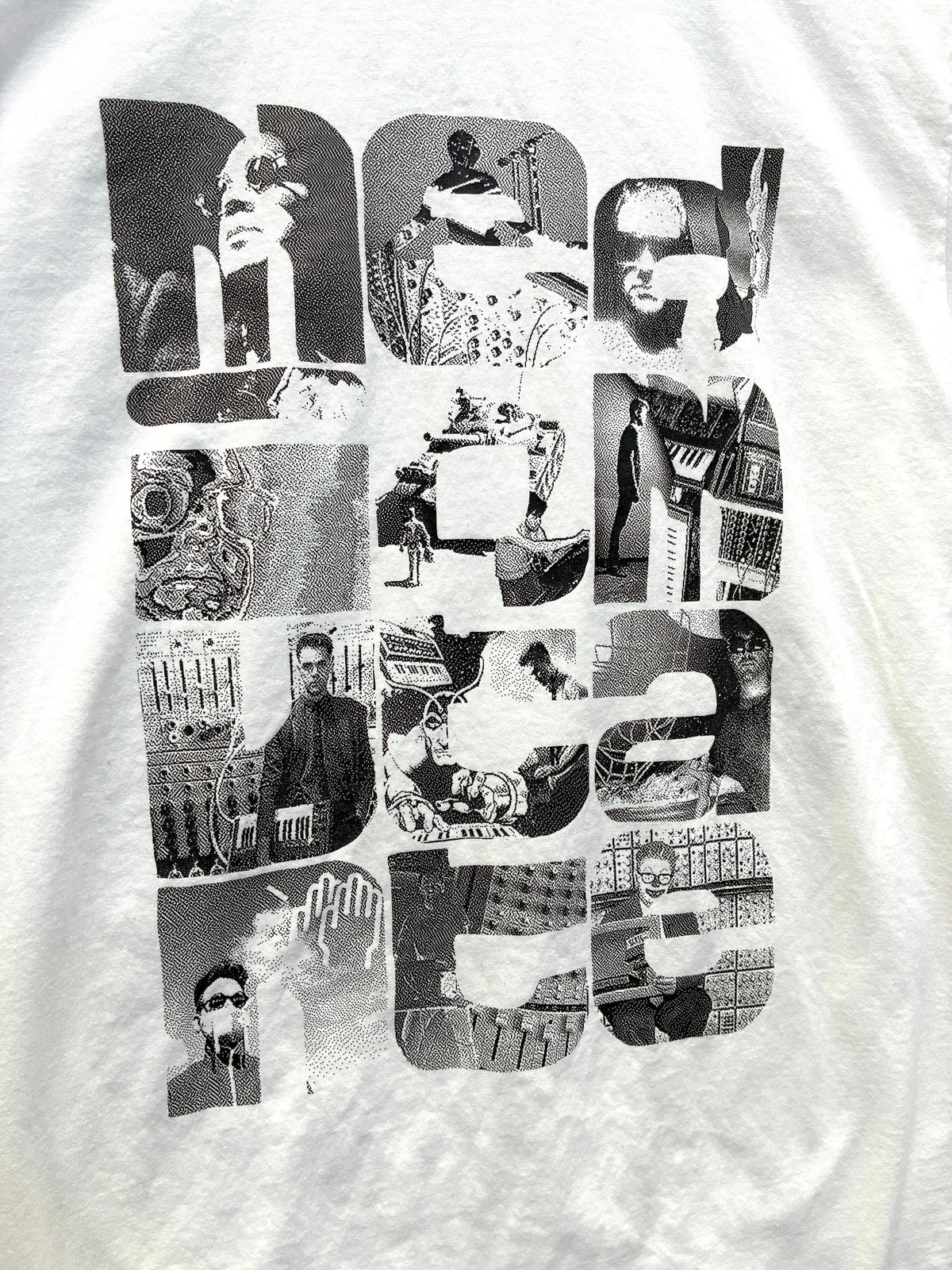 Medio Mutante LOGO T-Shirt (White)